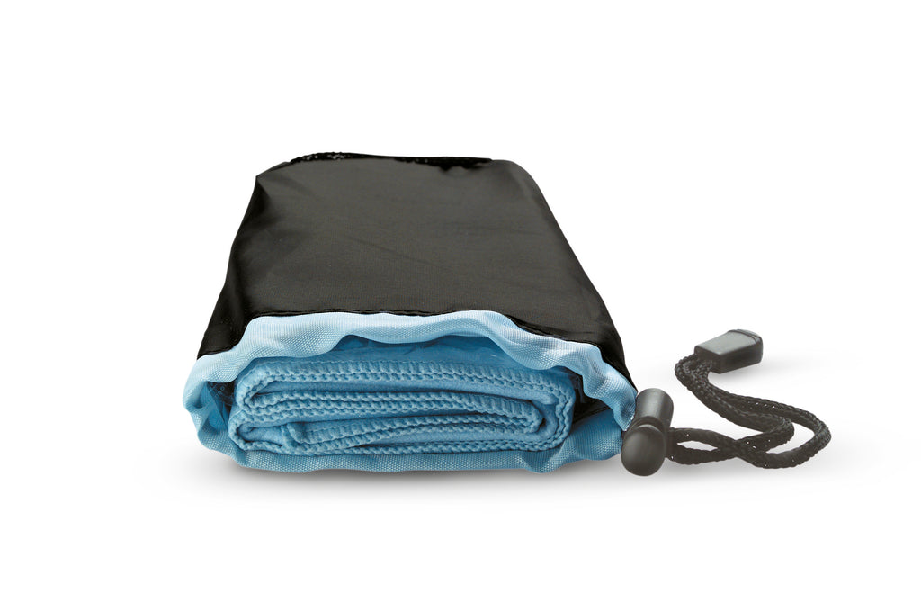 DRYE Sport Towel in Nylon Pouch
