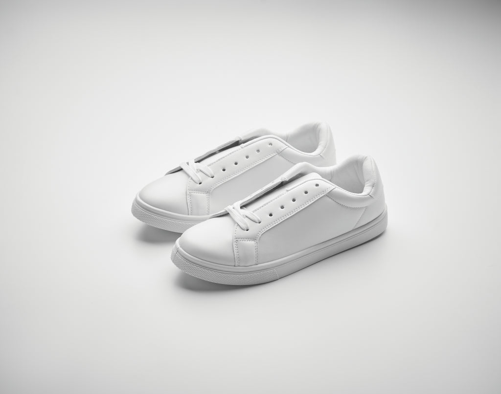 Blancos White PU Lightweight Sneakers Size 40