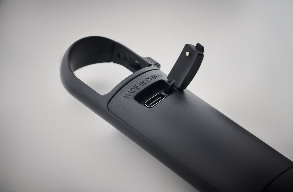 BLUZ Pocket Rechargeable COB Flashlight with Carabiner