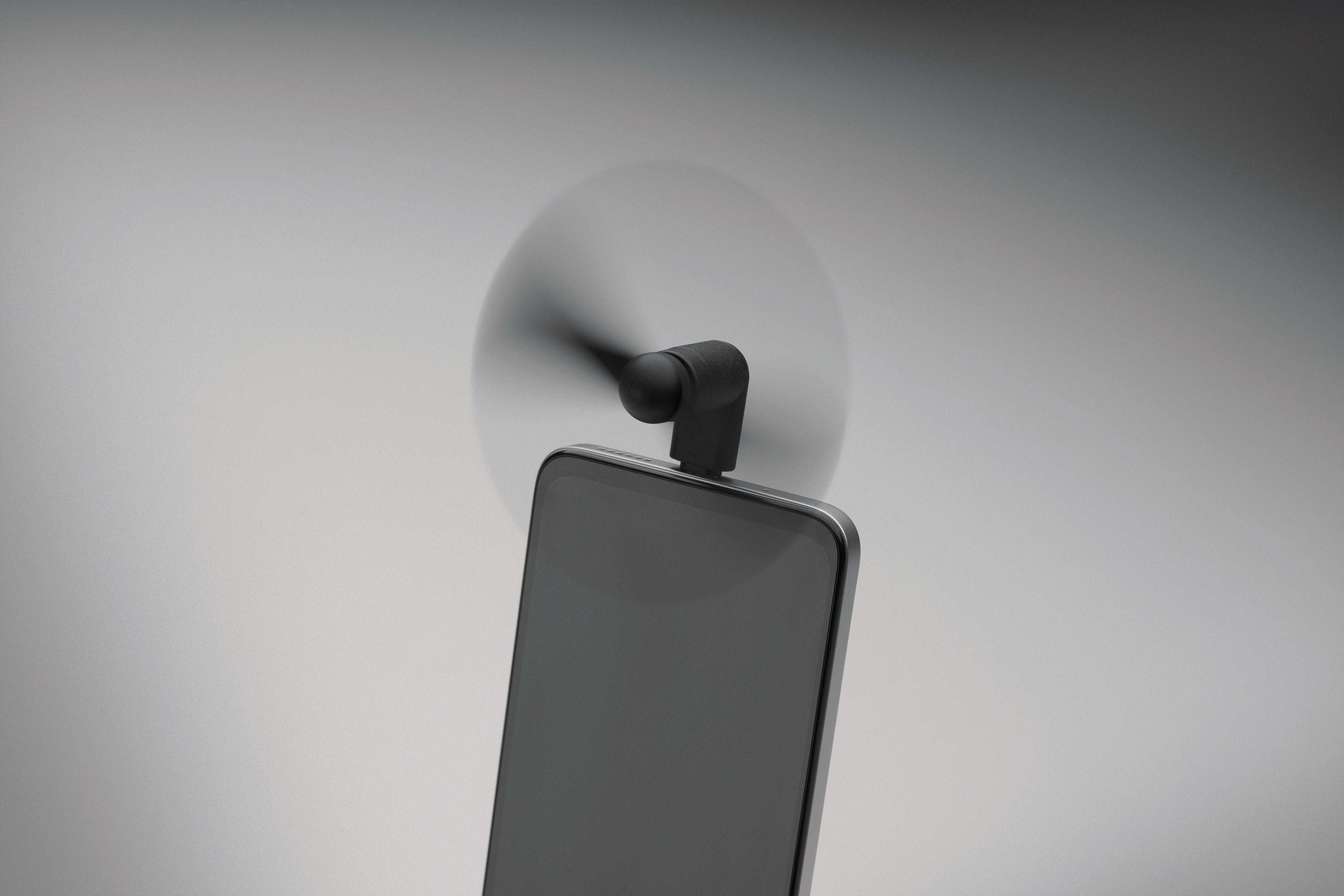 PHAN Portable USB-C Smartphone Fan