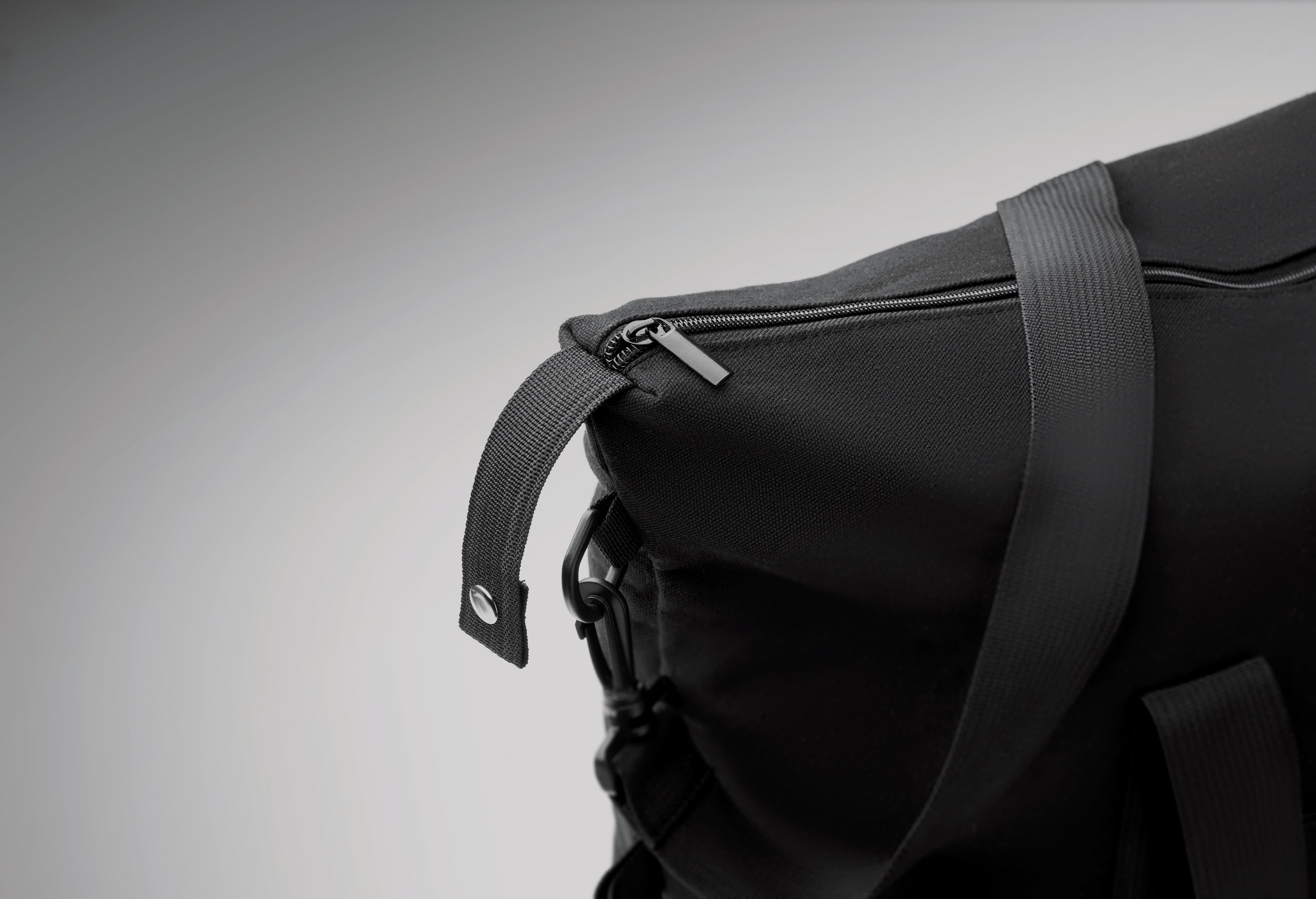 Koper Tote Recycled Weekend Bag with Trolley Holder