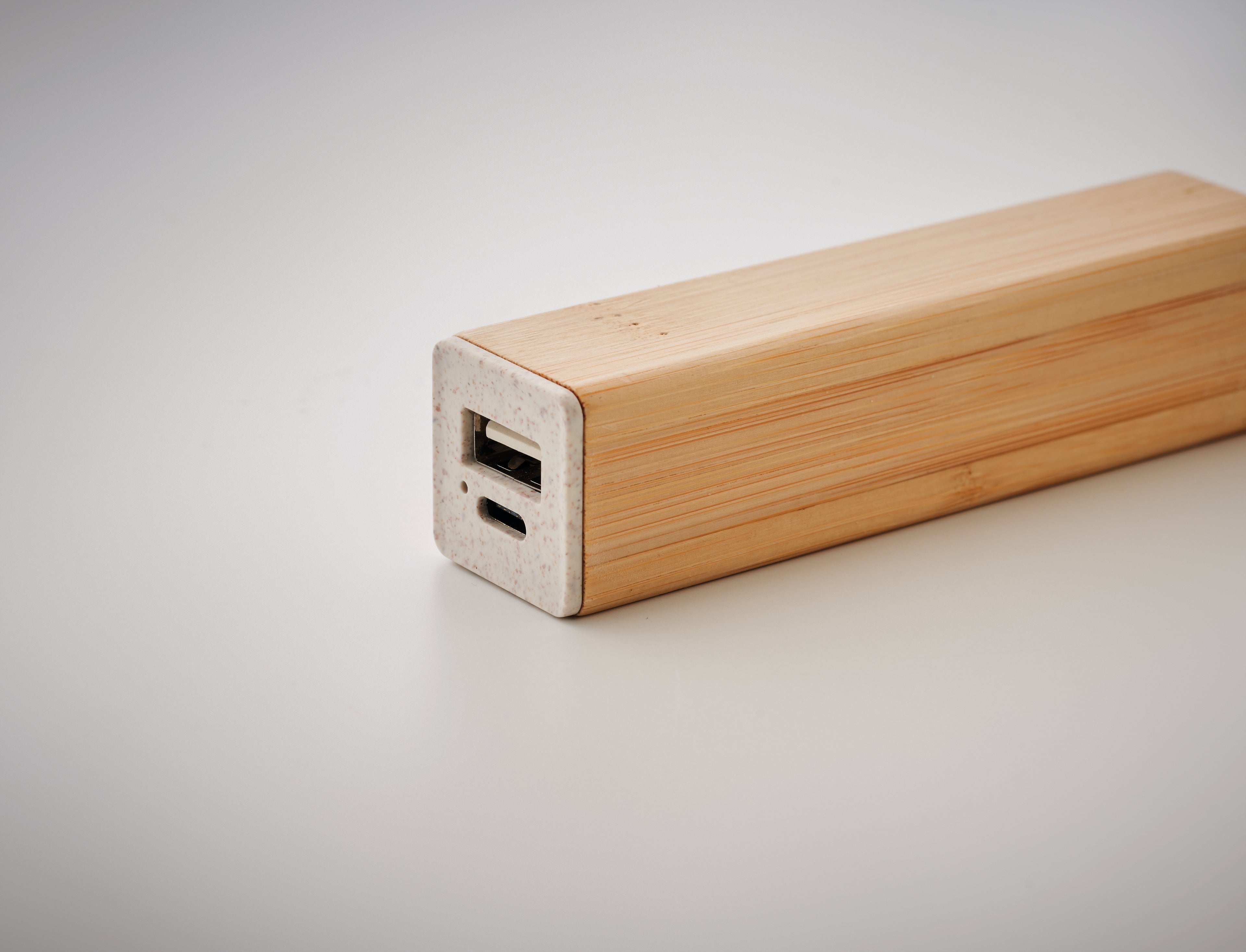 POWERBAMC Bamboo Powerbank 2600mAh with Dual USB