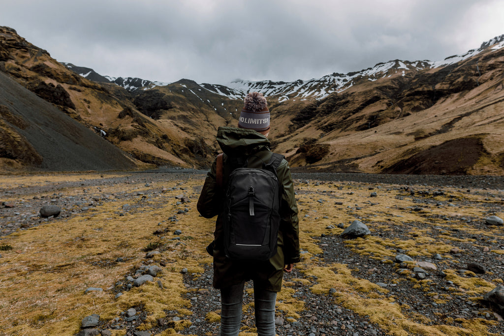 BAGGA 18L Water Repellent Hiking Backpack