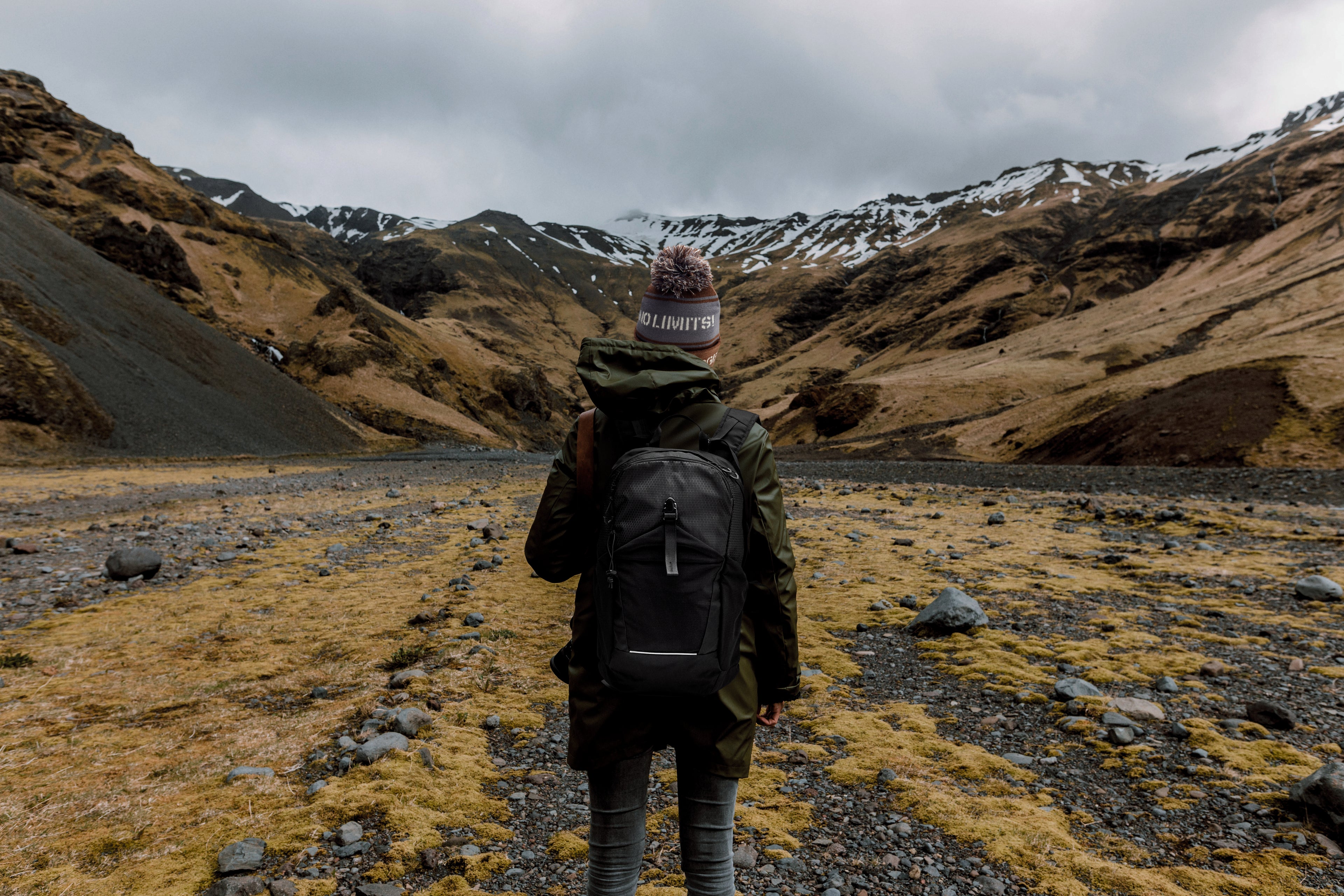 BAGGA 18L Water Repellent Hiking Backpack