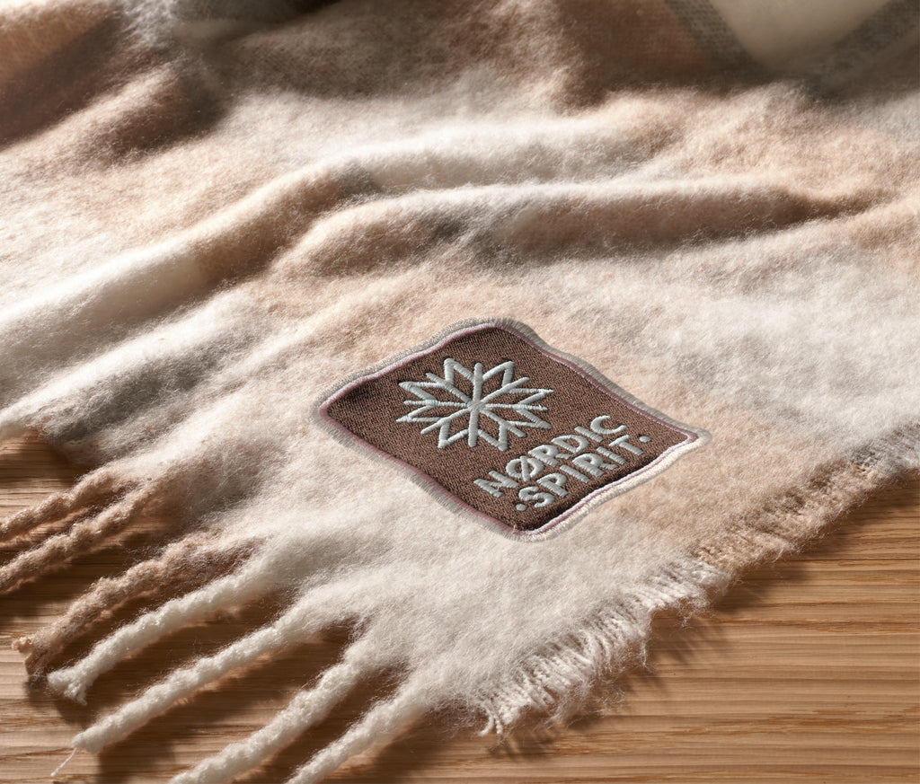 QUET Chequered Mohair Feel RPET Blanket