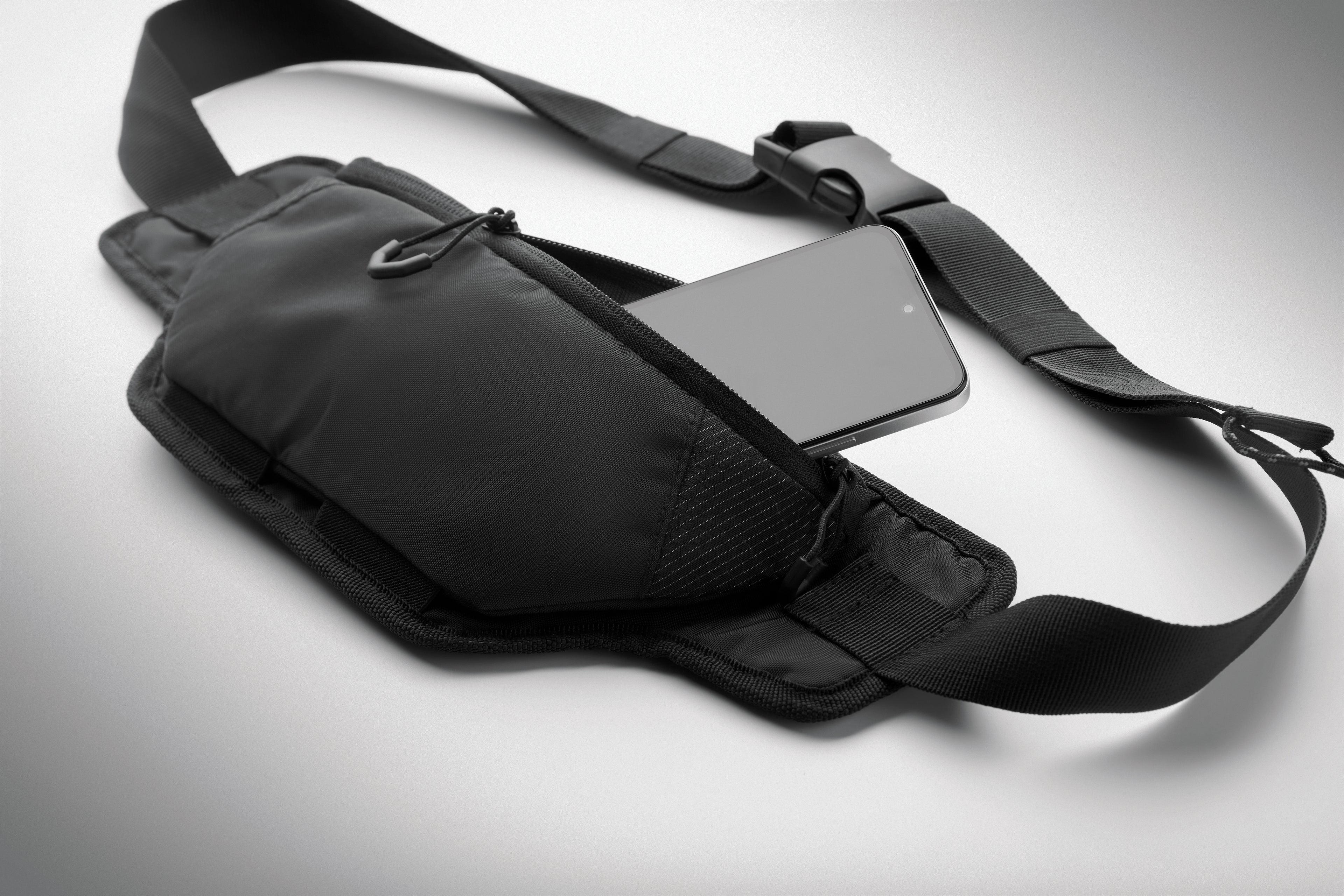 NYKO Water Repellent Hiking Waist Bag