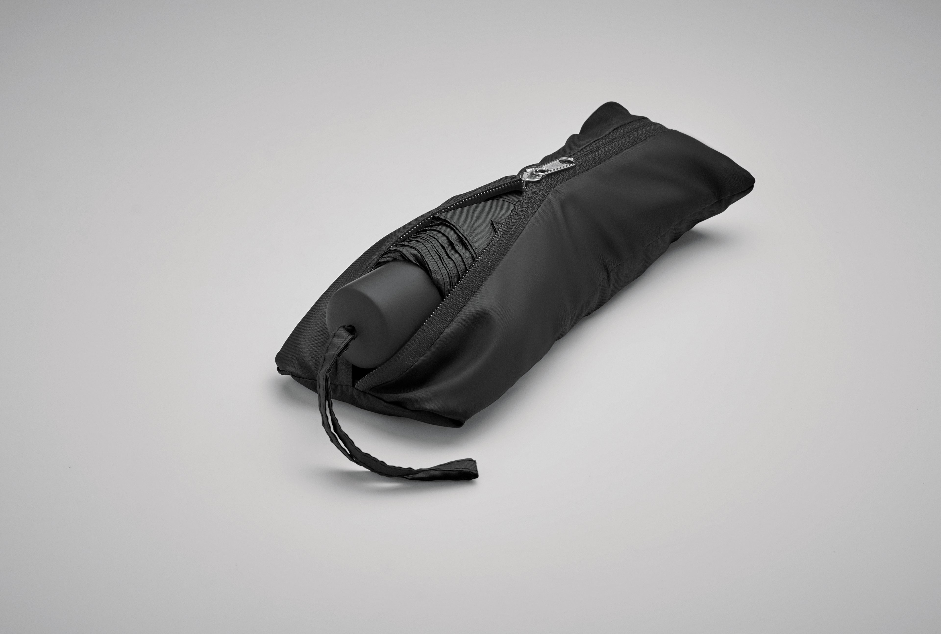Seattle 21" RPET Umbrella with Shopping Bag