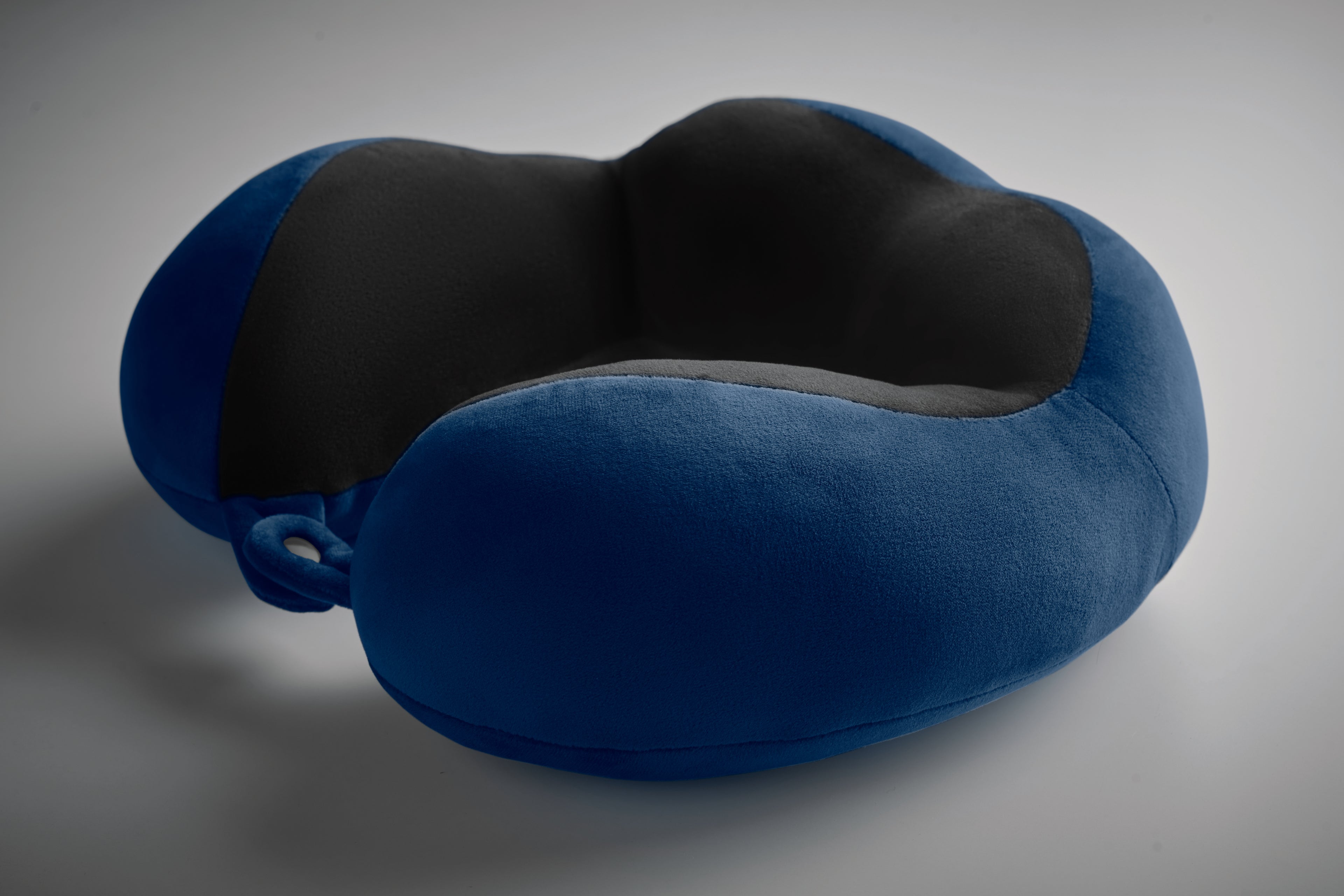 HEDREST Foam Travel Pillow with Drawcord Bag