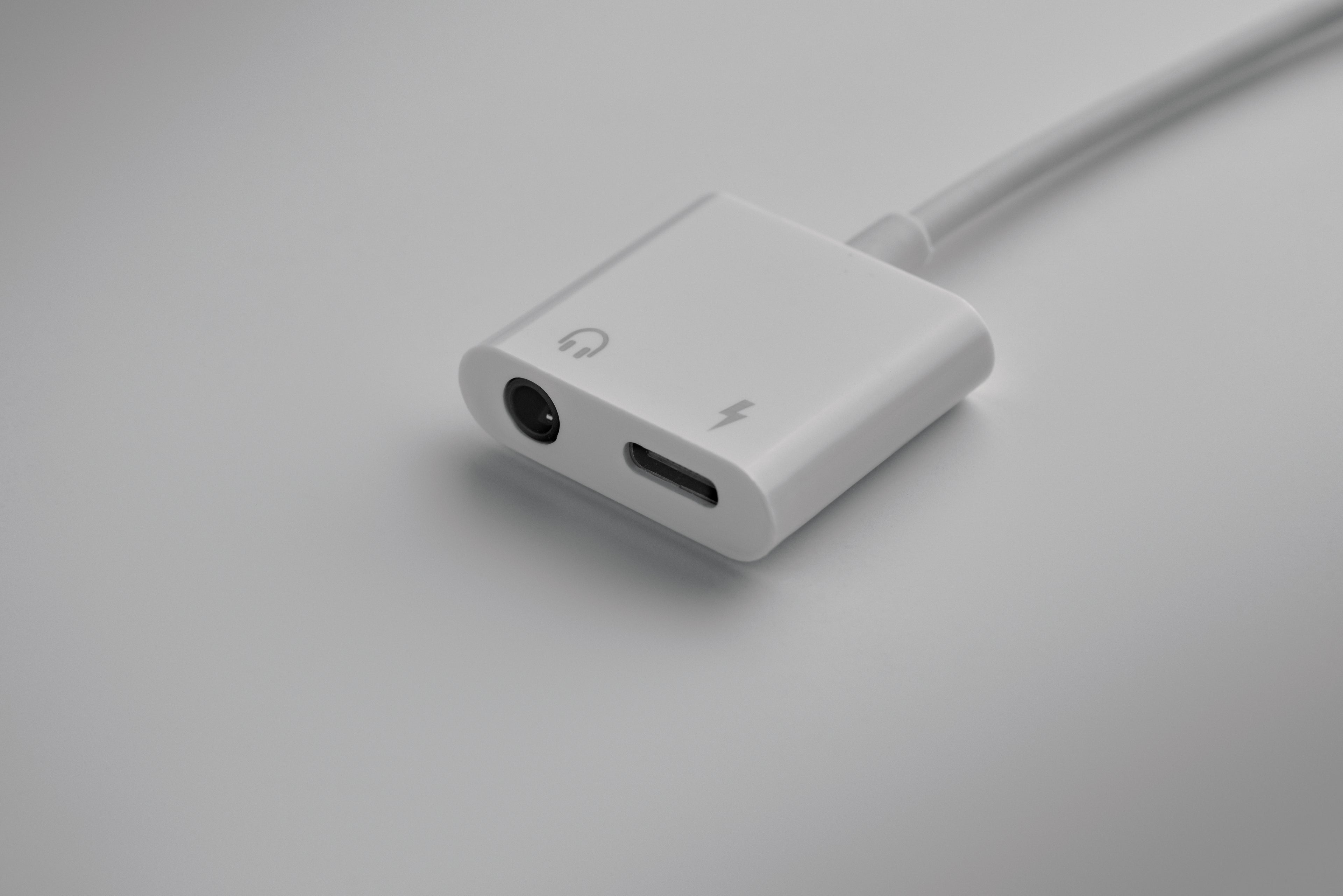 KOENET USB-C and Audio Jack Splitter