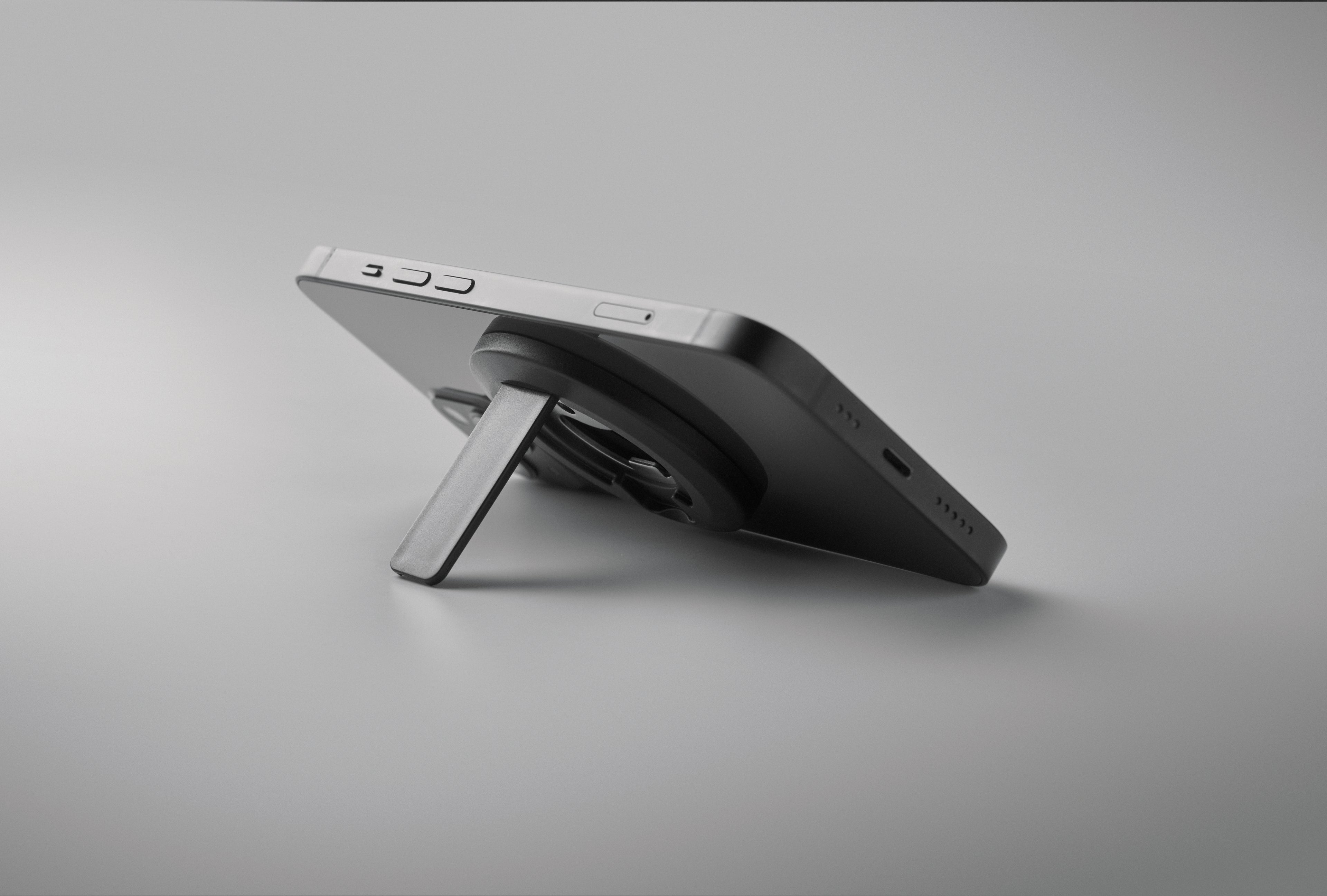 DOSENUNO Magnetic Phone Stand and Bottle Opener