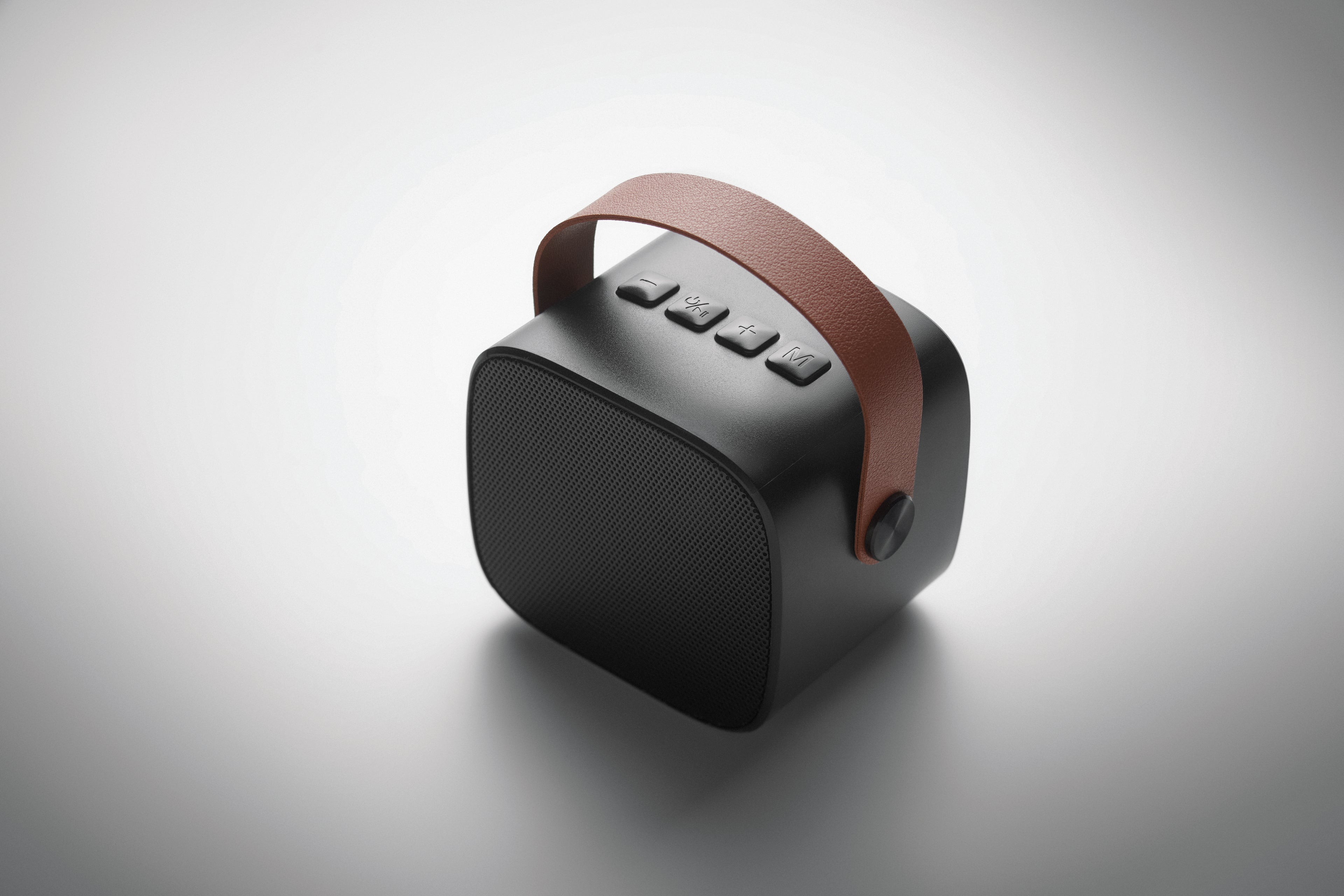 Karaseta 5W Wireless Speaker with PU Handle