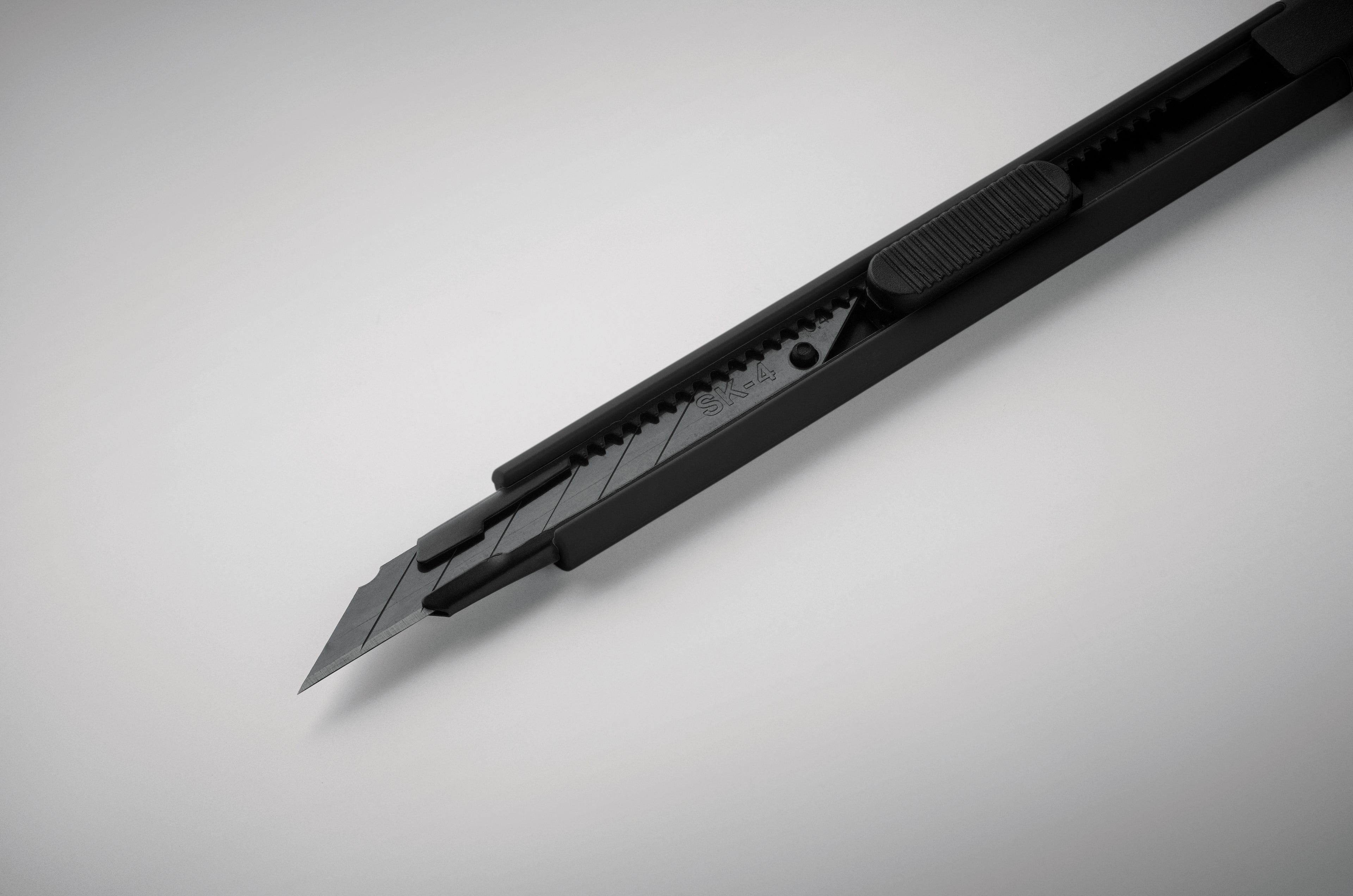 Blade Retractable Utility Knife with Branding