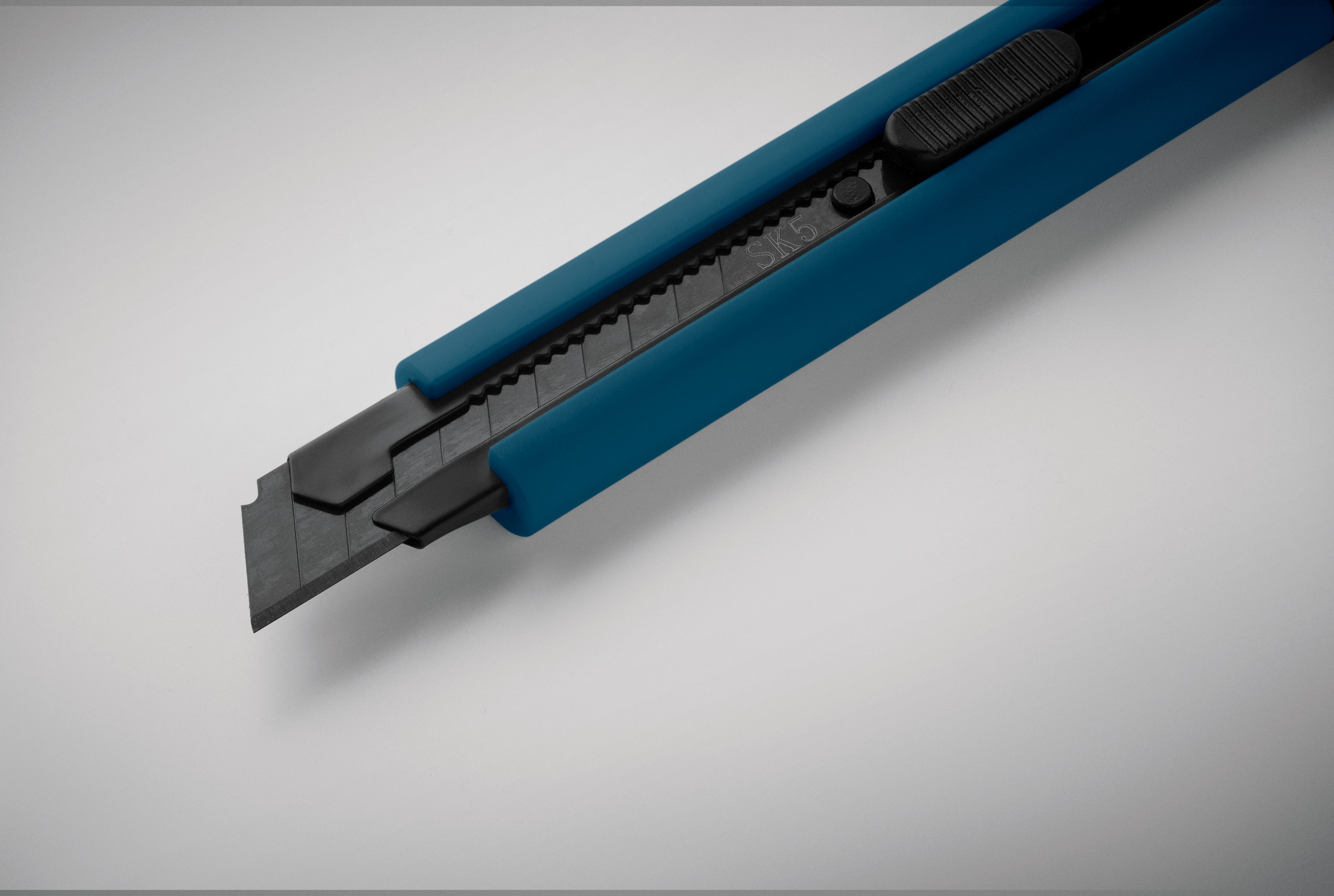 BLADE + Retractable Utility Knife