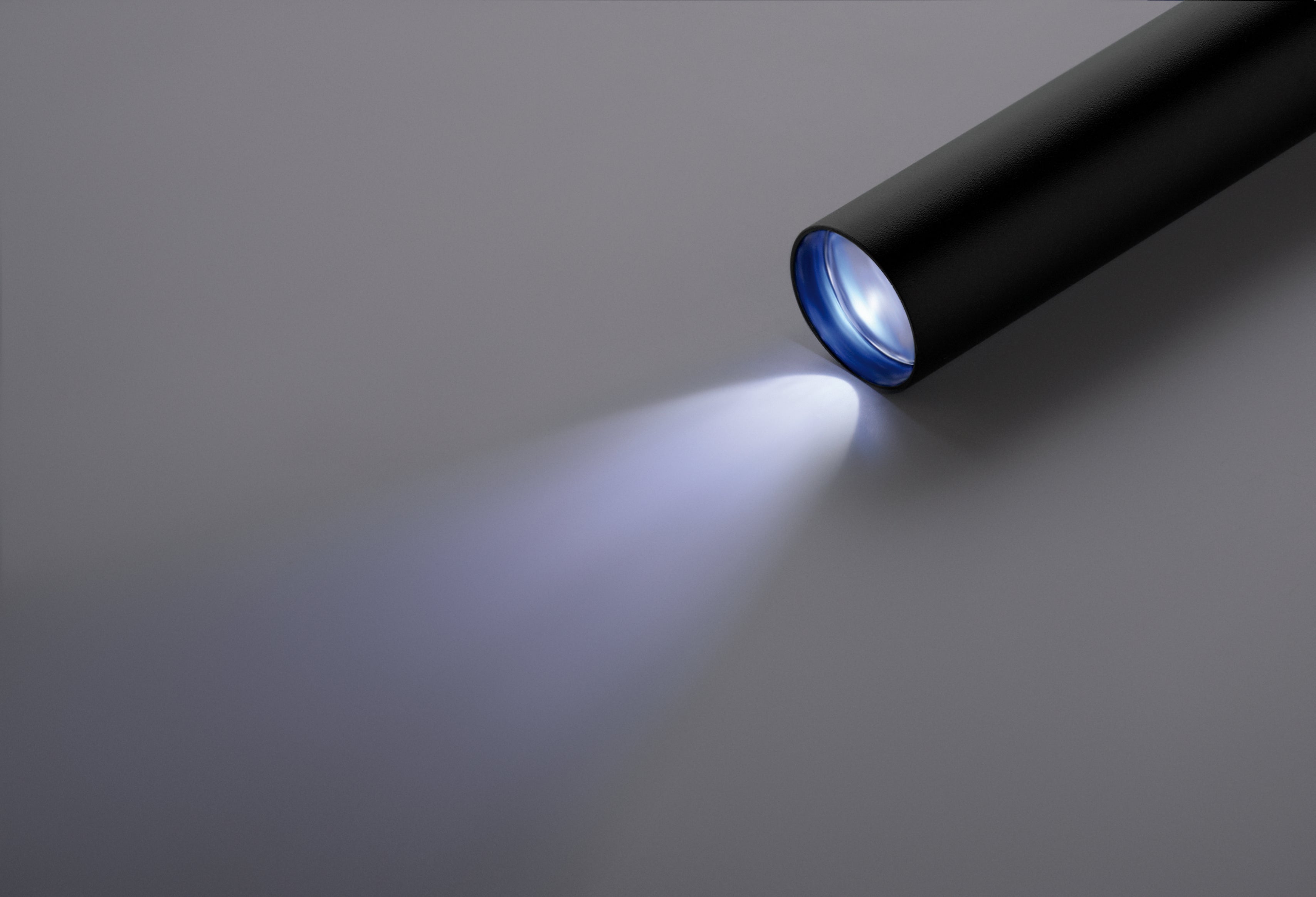 LUME Rechargeable Aluminium Torch 110 Lumen