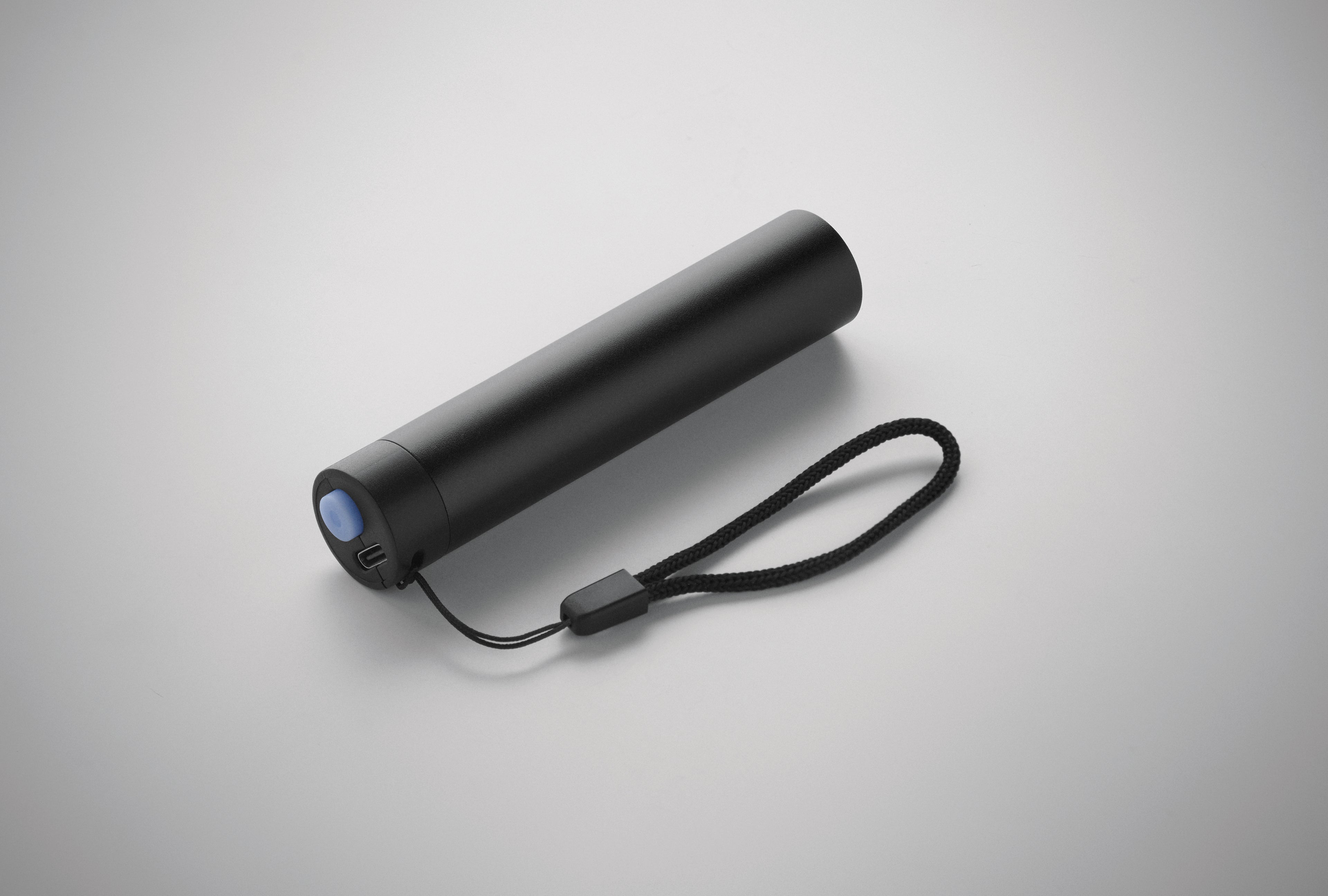 LUME Rechargeable Aluminium Torch 110 Lumen