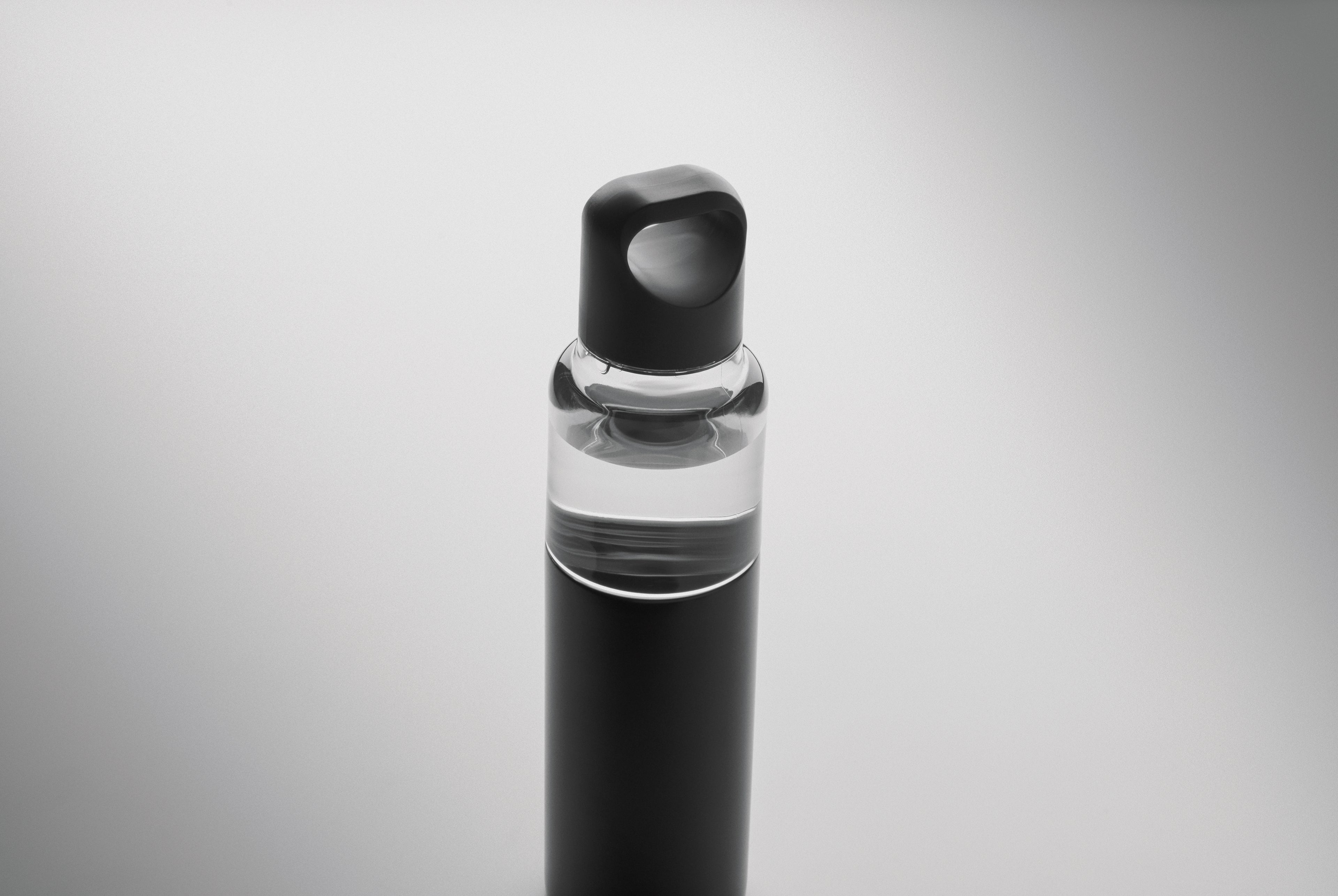 DUALUSE 2-in-1 Refillable Bottle 610ml