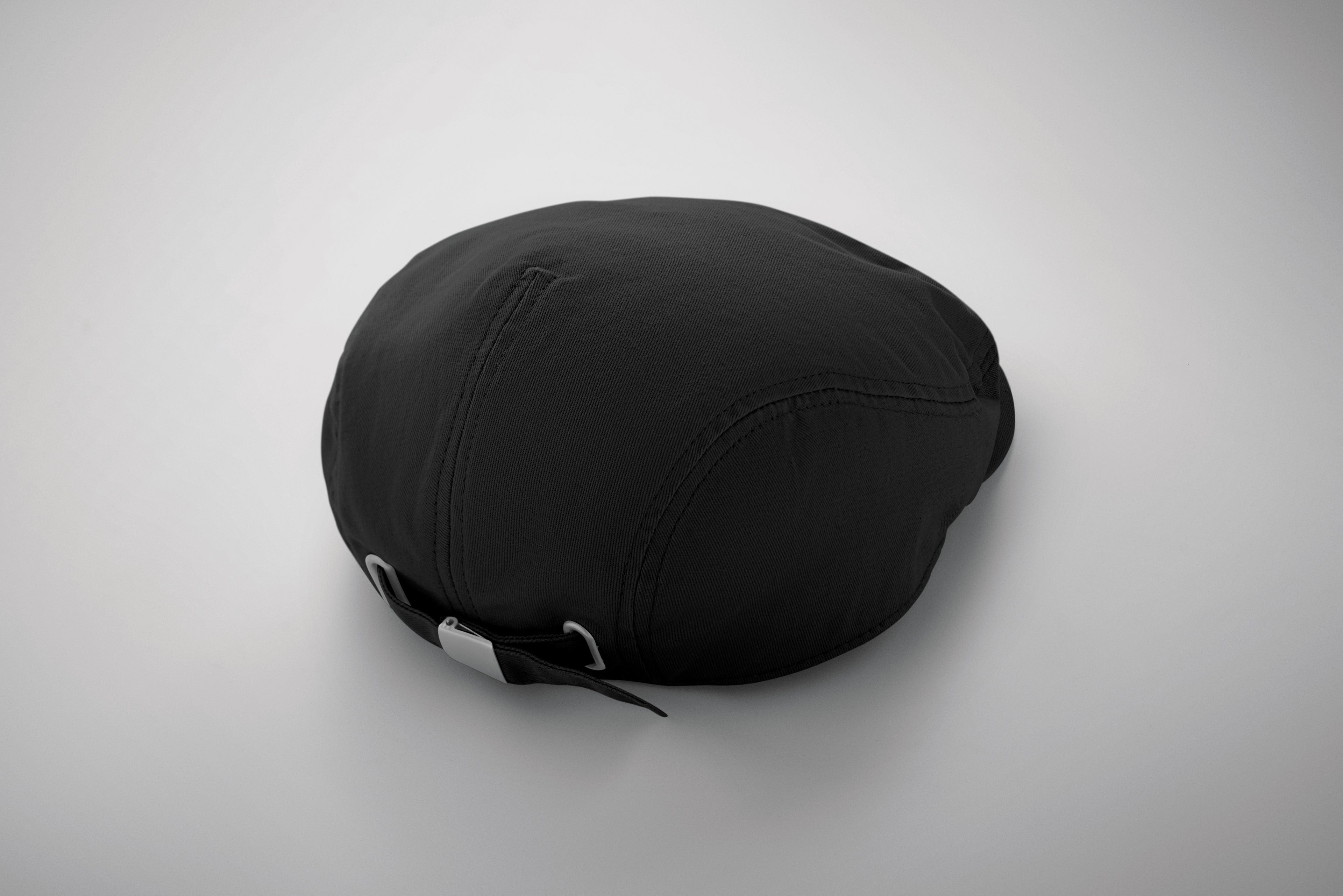 Flat Peak Newsboy Cap in Cotton Twill