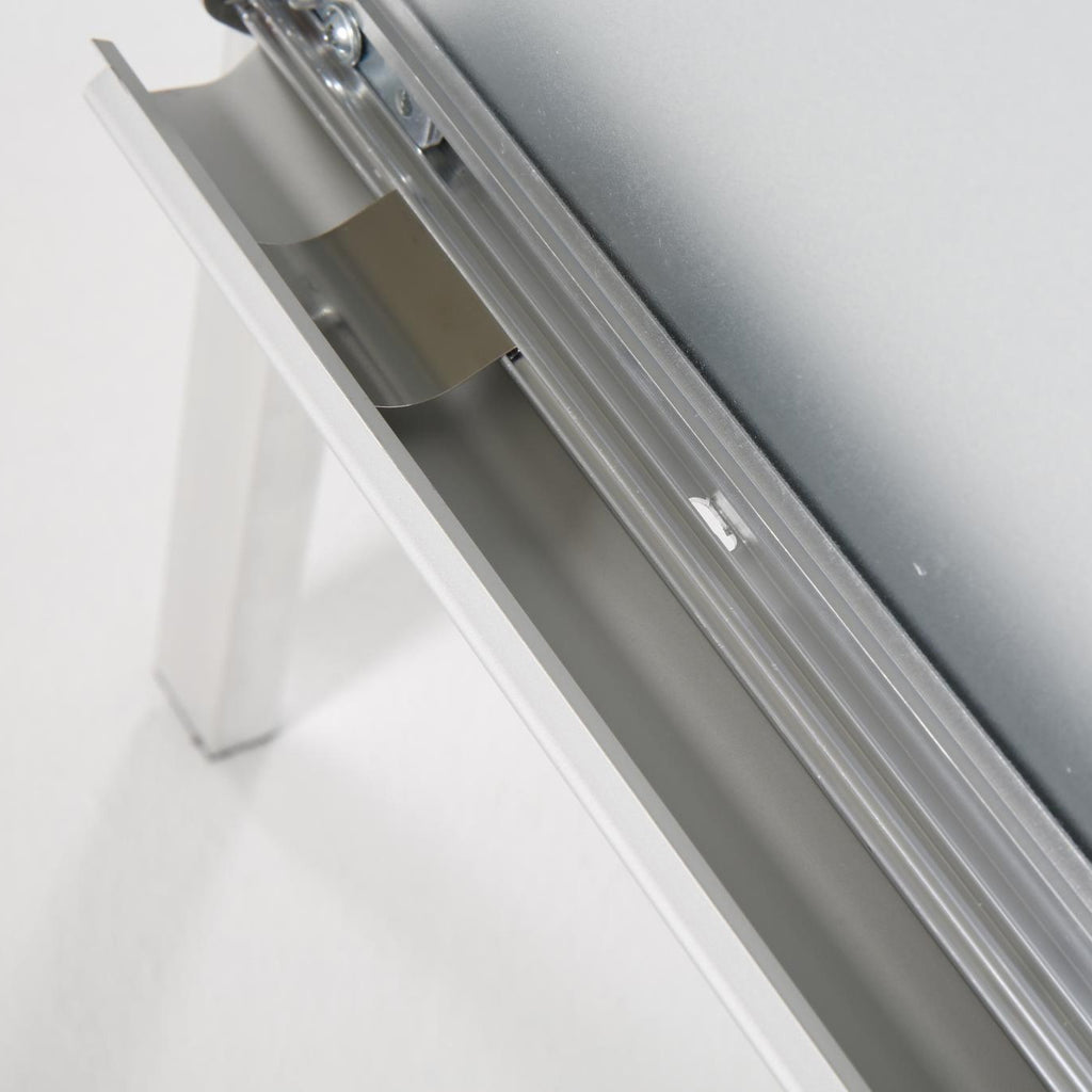 A Board Sign (Silver / Black)